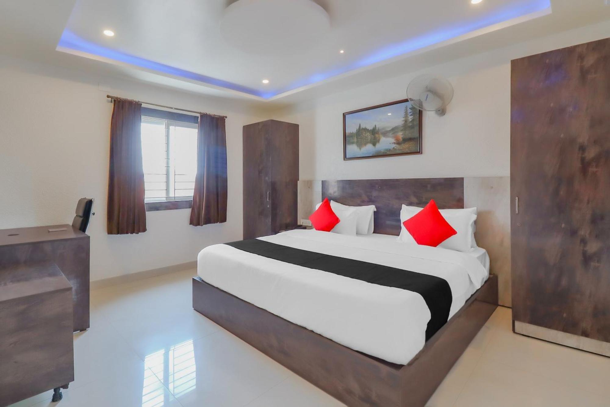Capital O Royal Galaxy Finesse Near Phoenix Marketcity Bangalore Dış mekan fotoğraf